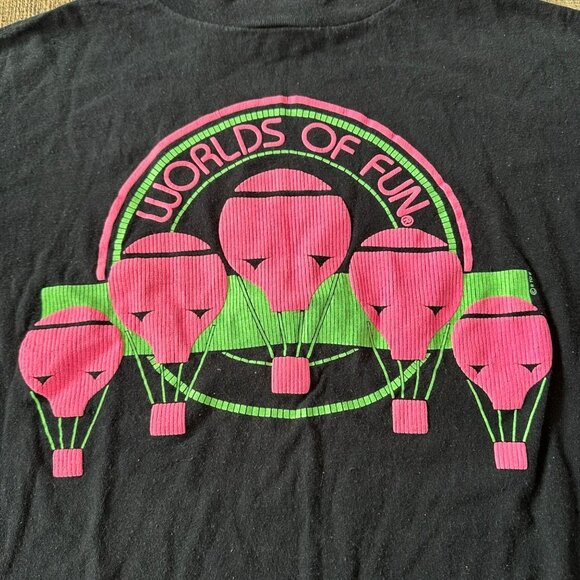 Rags to Riches Vintage Worlds of Fun Oversized Boxey Short Sleeve Cropped Tee - Picture 3 of 10